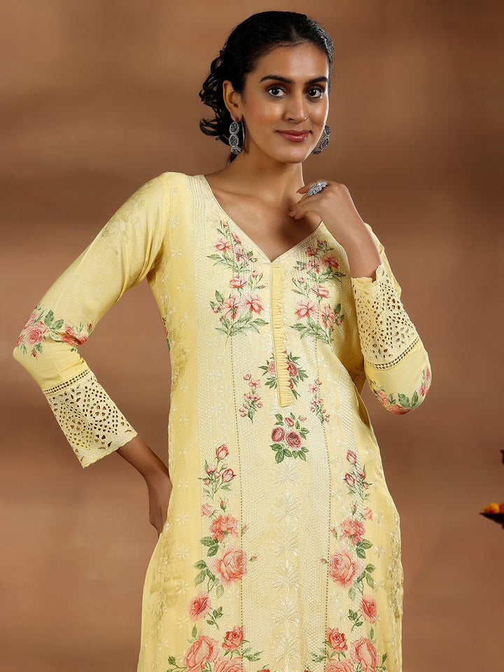 Libas Floral Printed Thread Work Straight Kurta With Trousers & Dupatta