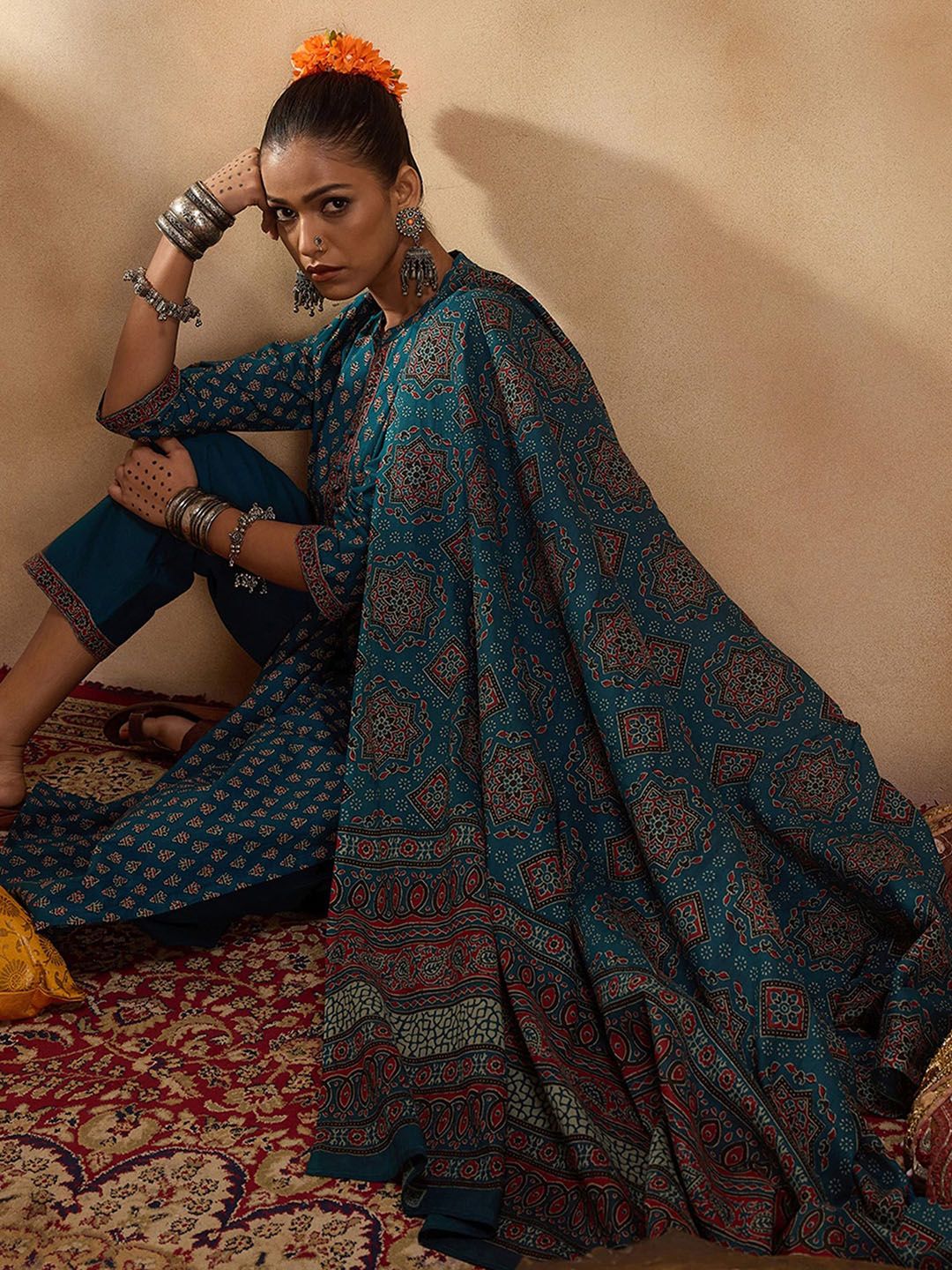 Indo Era Ethnic Motifs Printed Regular Pure Cotton Straight Kurta with Trousers & Dupatta