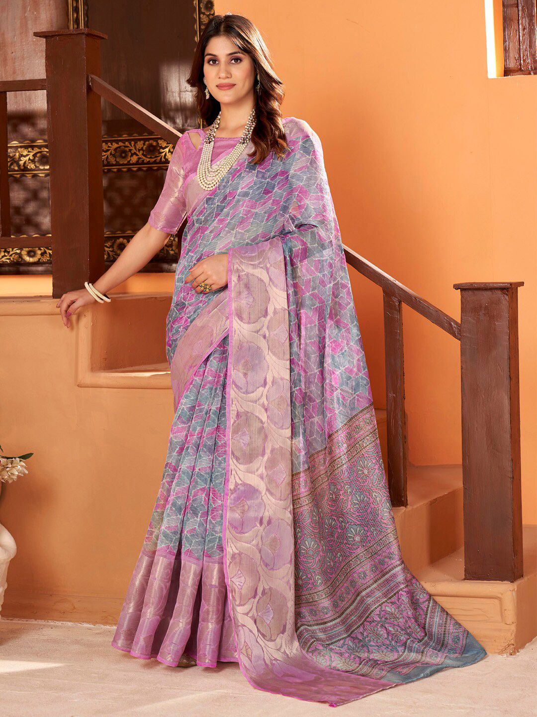 Saree mall Zari Organza Sungudi Sarees