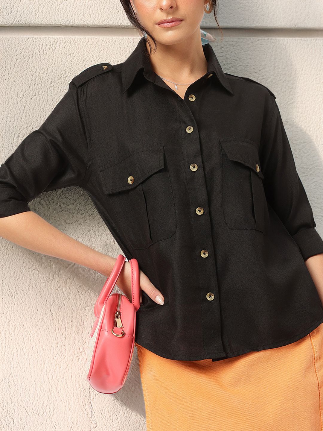 DressBerry Minimal Magic Shirt with Pocket Detail