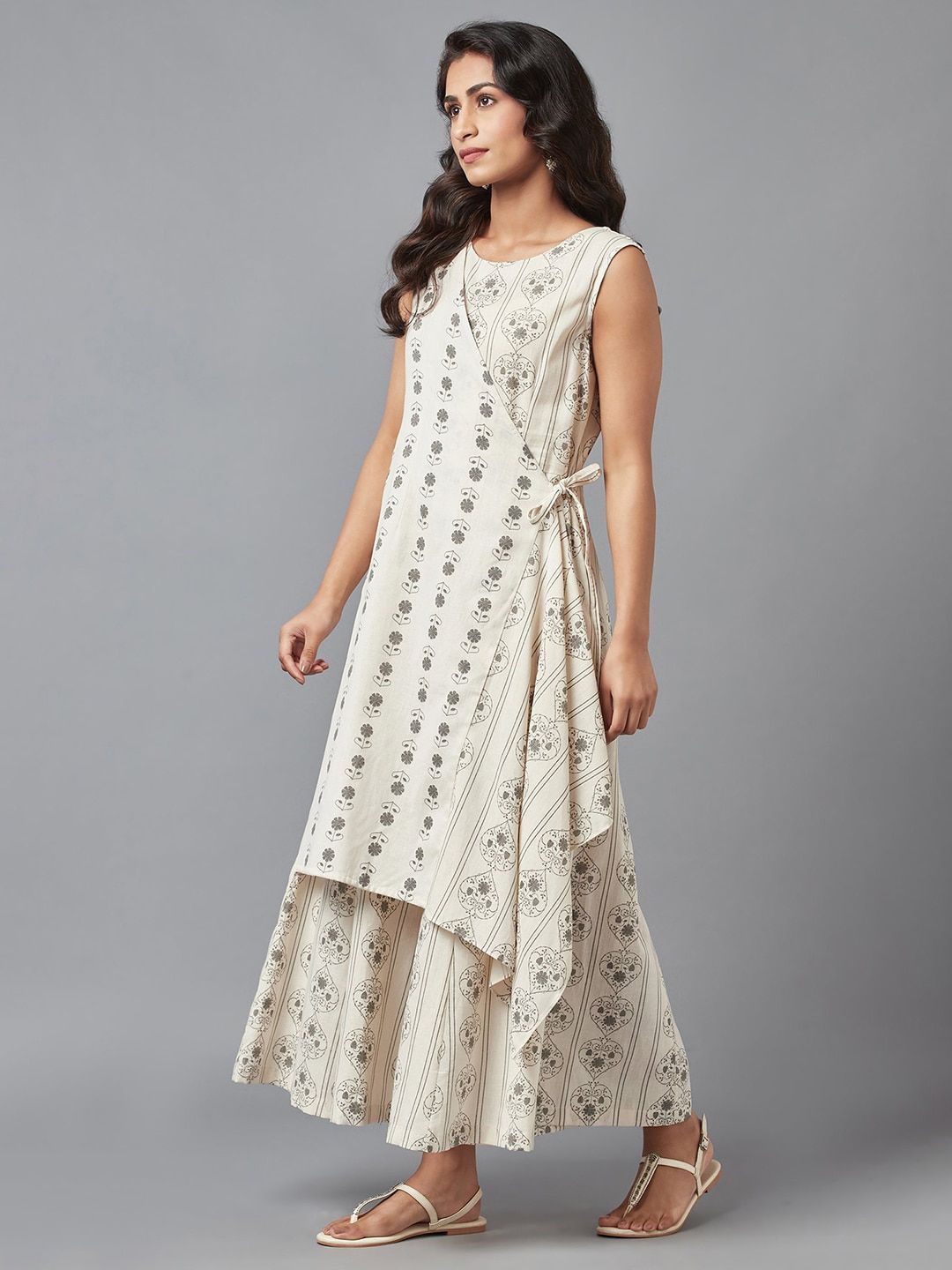 W Off-White & Grey Ethnic Motifs Printed Layered Basic Jumpsuit