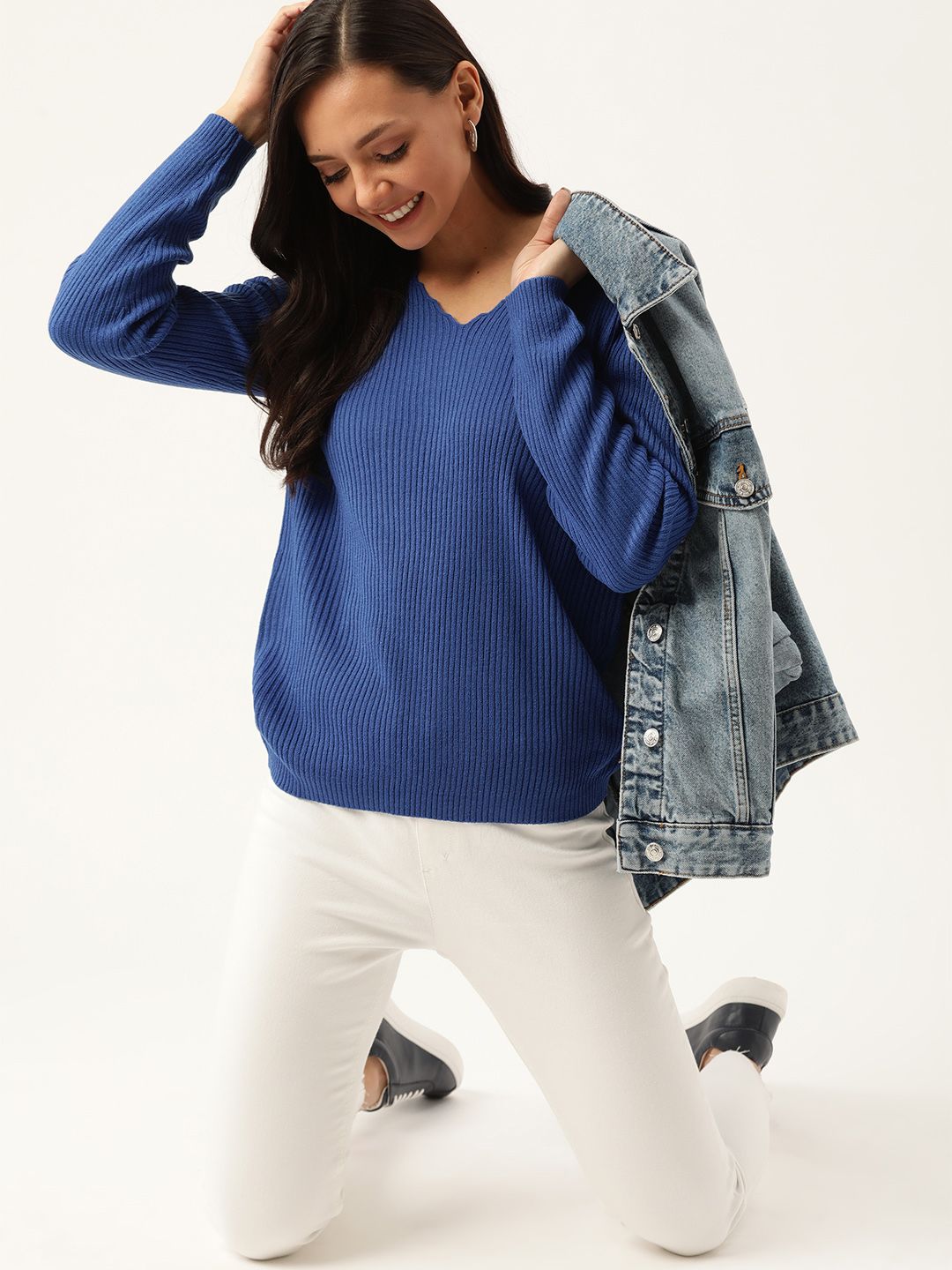 DressBerry Women Blue Ribbed Pullover