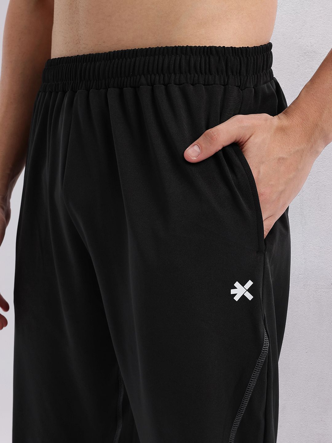 HRX by Hrithik Roshan Men Upturn Stitch Rapid-Dry Training Joggers