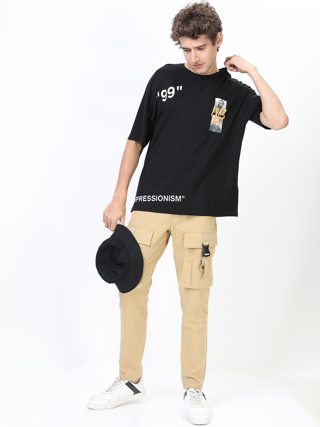 HIGHLANDER Men Beige Easy Wash Cargos Trousers