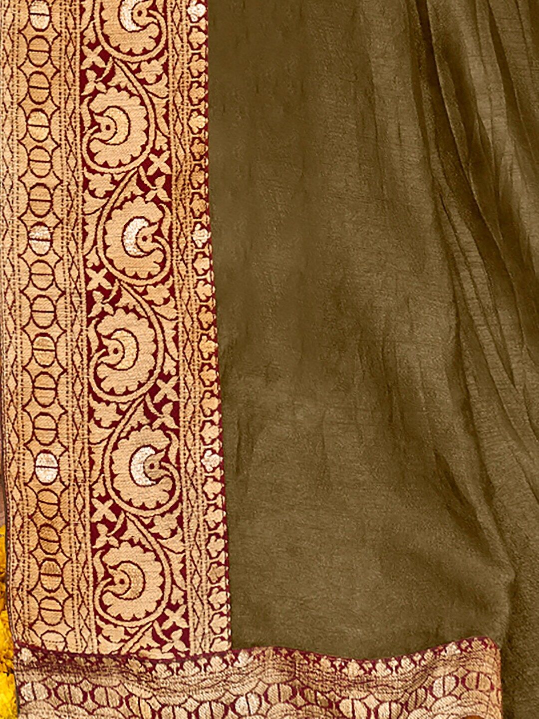 Saree mall Woven Design Zari Silk Blend Sarees