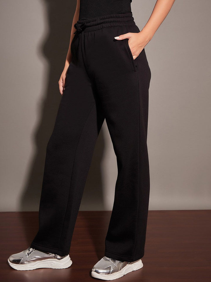 SASSAFRAS Women Black Relaxed Fit Mid-Rise Fleece Track Pants