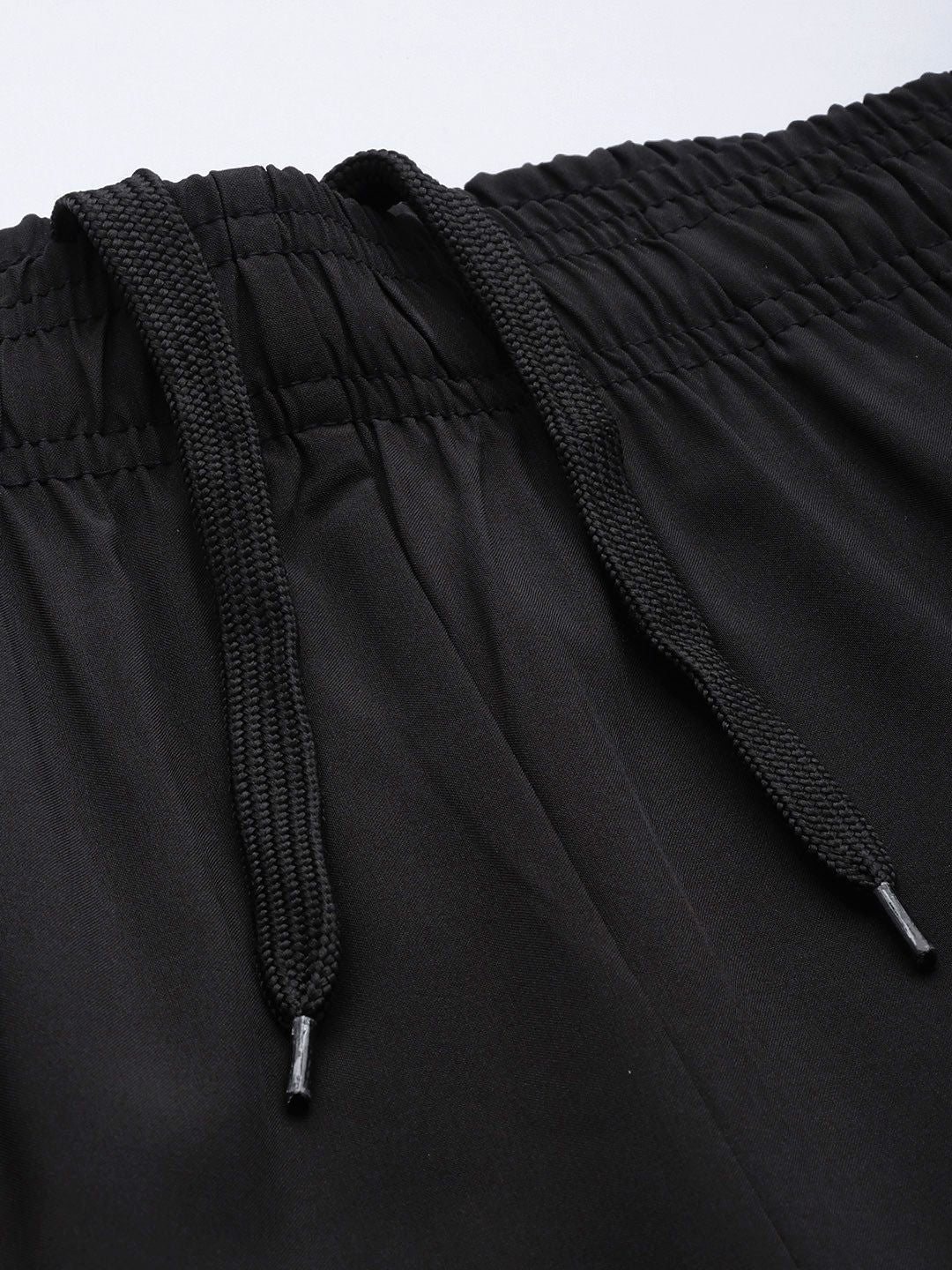 HRX by Hrithik Roshan Men Rapid Dry Antimicrobial Finish Mid-Rise Training Shorts