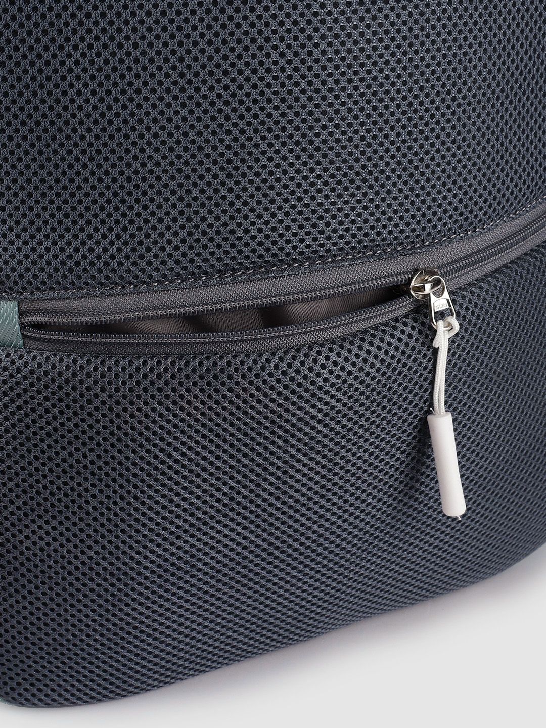 Lino Perros Women Self-Striped Backpack