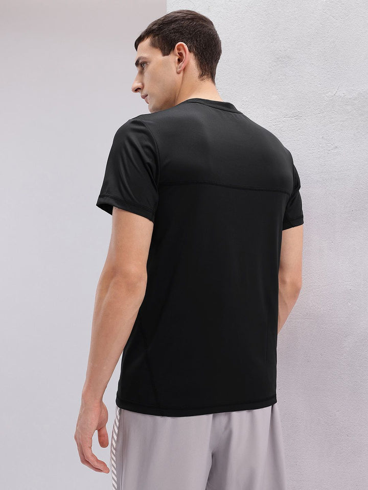 HRX by Hrithik Roshan Men Rapid-Dry Training T-shirt