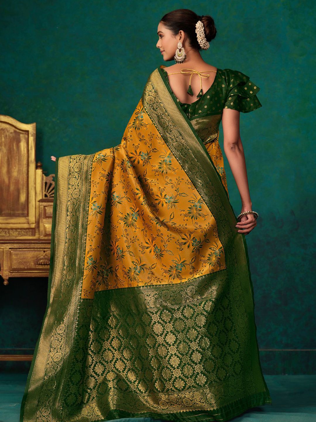 KALINI Woven Design Zari Paithani Saree