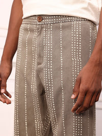 Mr Bowerbird Men Printed Pure Cotton Liberal Fit Trousers With a Notepad