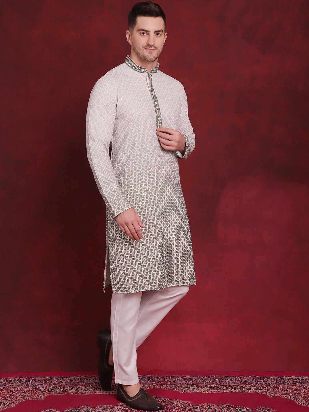 Jompers Geometric Embroidered Mandarin Collar Sequinned Straight Kurta