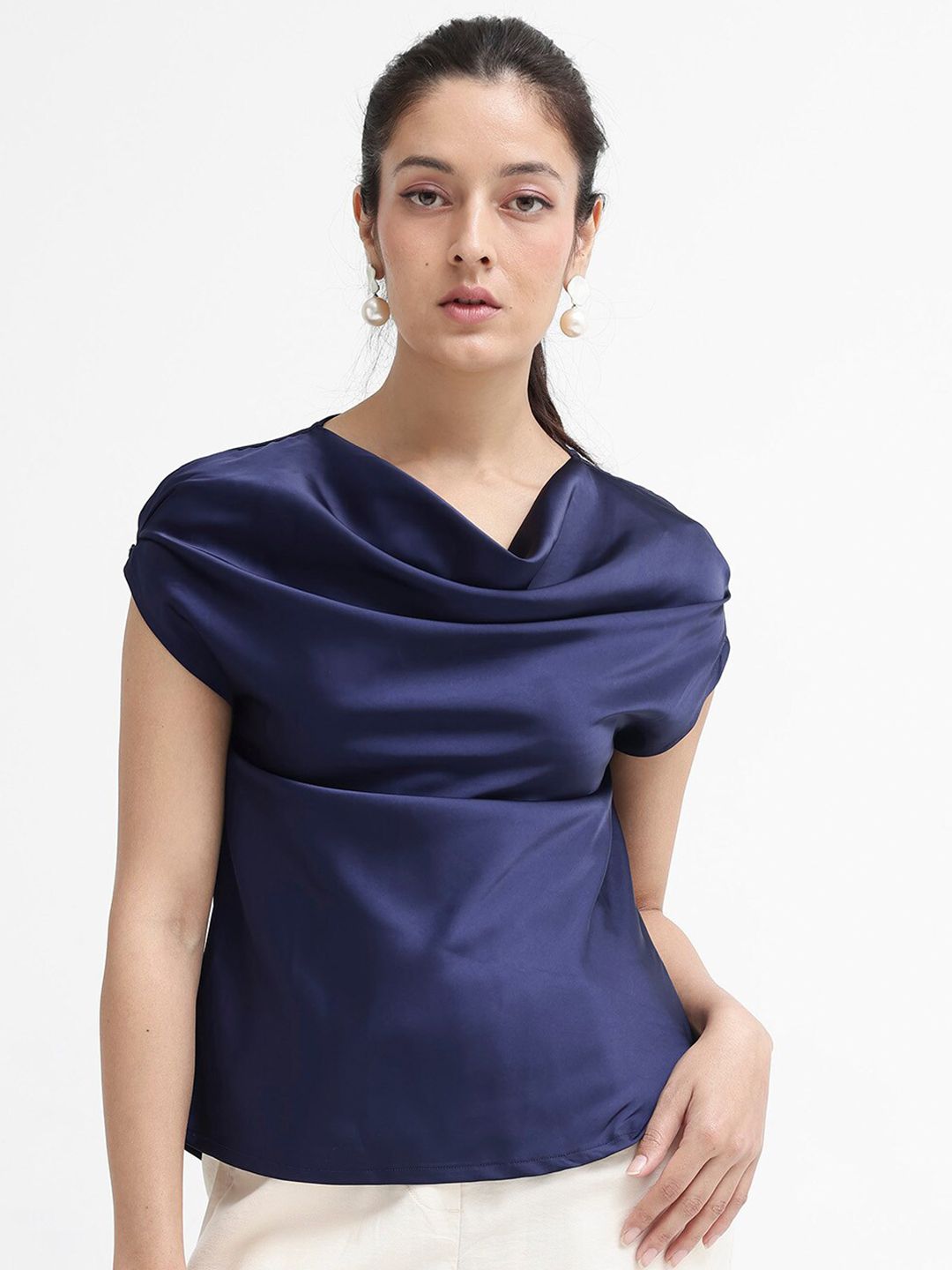 RAREISM Cowl Neck Extended Sleeves Gathered Top