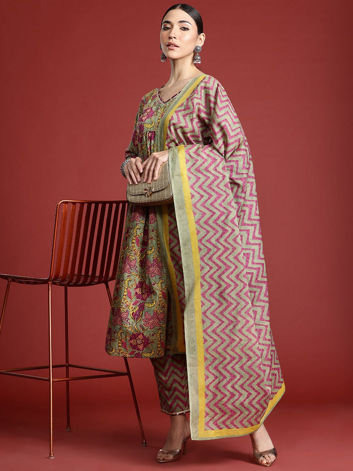 Indo Era Floral Printed Pleated Pure Cotton Kurta with Trousers & With Dupatta