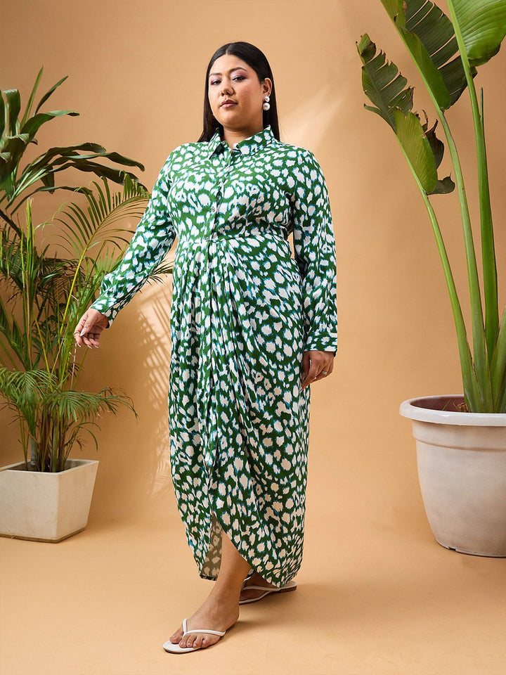 SASSAFRAS Curve Plus Size Green Abstract Print Shirt Collar Cuffed Sleeves Maxi Dress