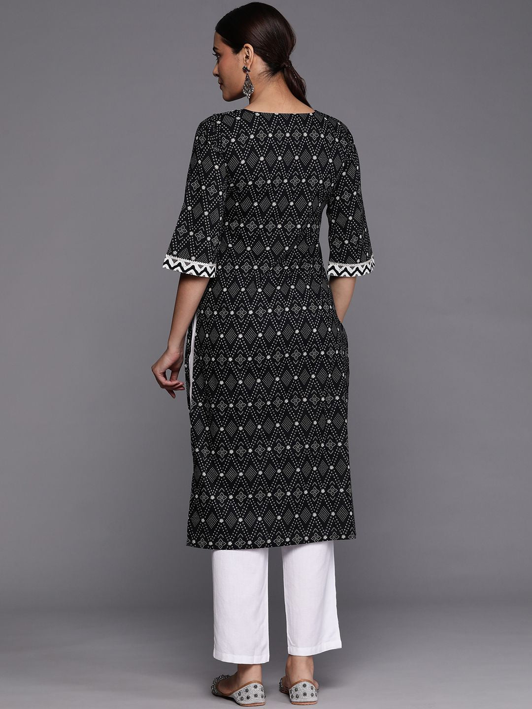 Libas Bandhani Yoke Design Thread Work Kurta
