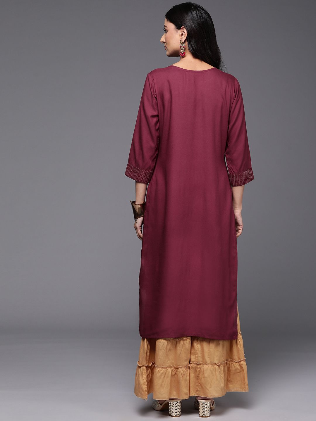 Indo Era Zari Embroidered Kurta