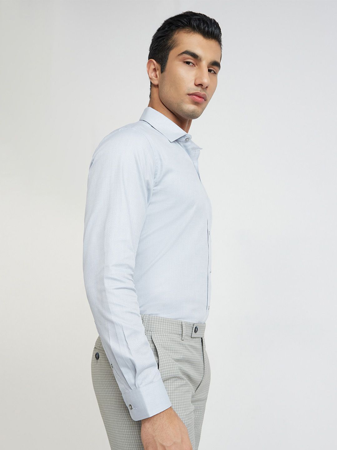 Raymond Textured Pure Cotton Slim Fit Formal Shirt