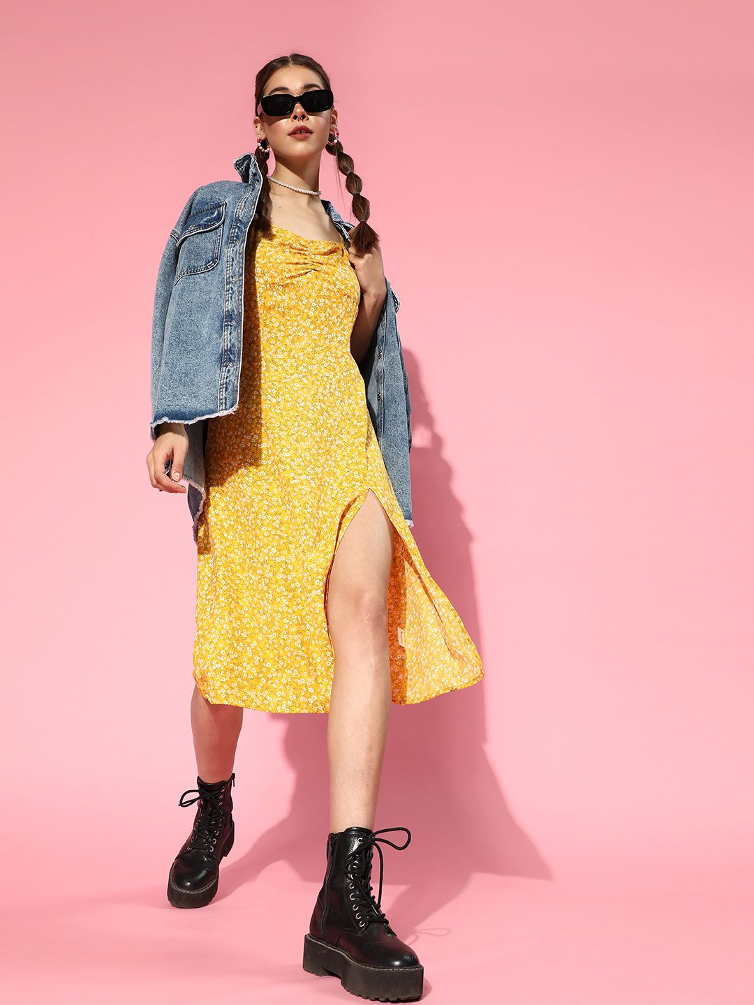Berrylush Yellow & White Floral Crepe A-Line Midi Dress