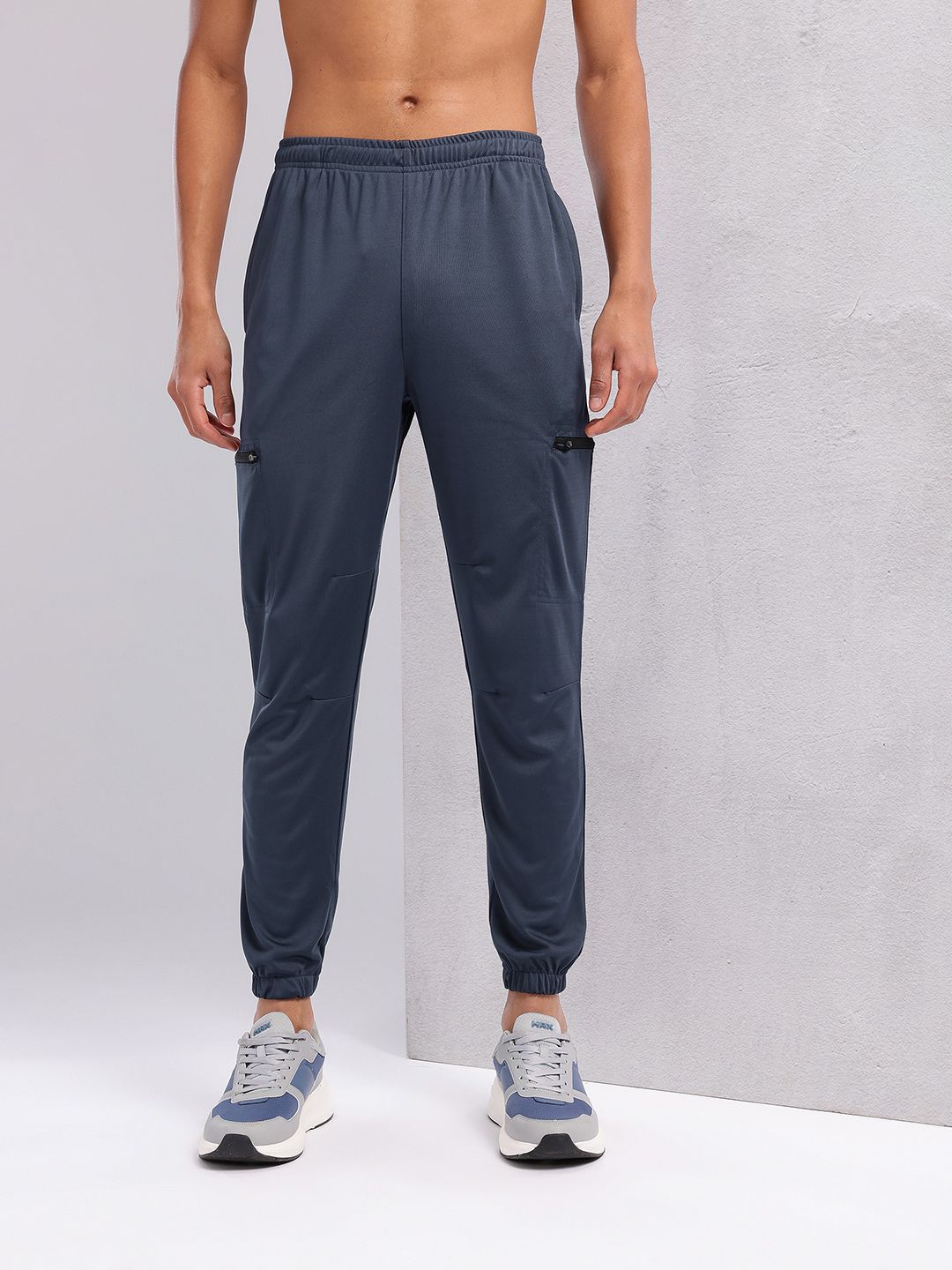 HRX by Hrithik Roshan Men Mid-Rise Rapid-Dry Training Joggers
