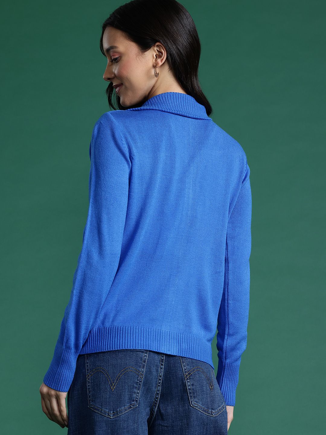 DressBerry Acrylic Knitted Cardigan