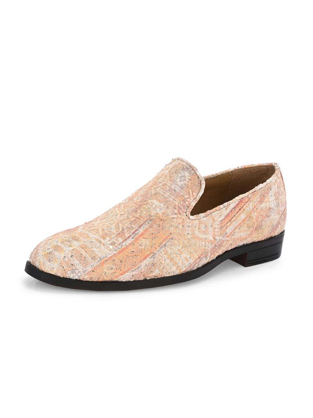 House Of Pataudi Men Embroidered Casual Slip On Mojaris