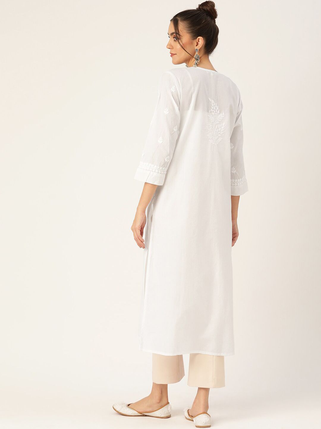 HOUSE OF KARI Embroidered Chikankari A-Line Kurta