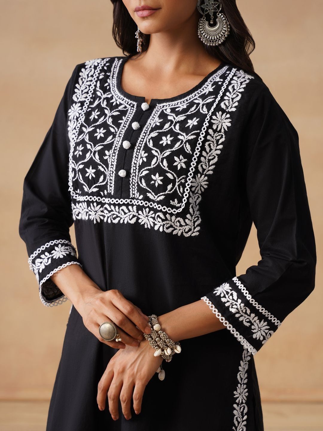 House of Chikankari Women Black Regular Pure Cotton Kurta dengan Set Seluar