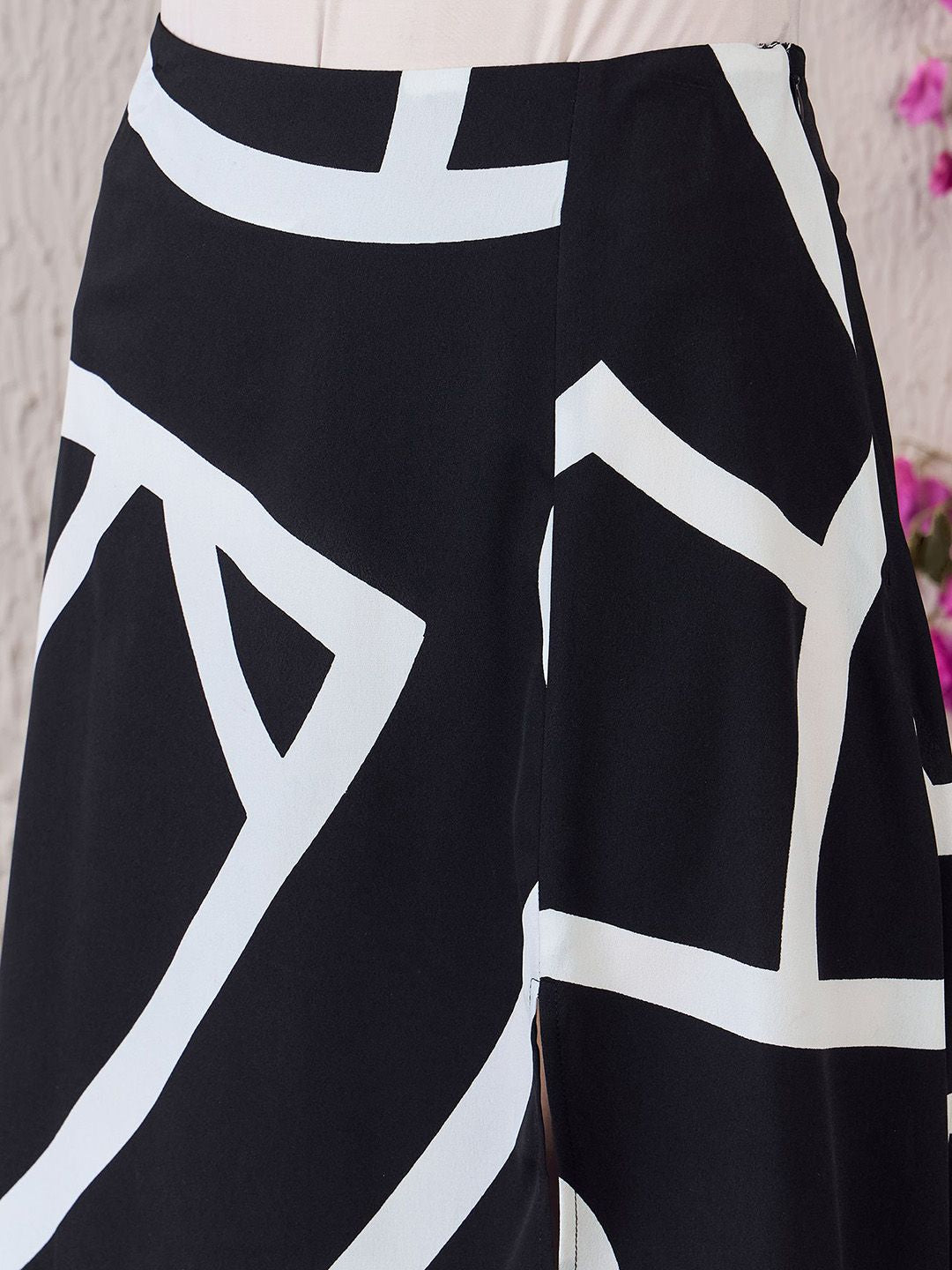 Berrylush Women Printed Front Slit A-Line Midi Skirts