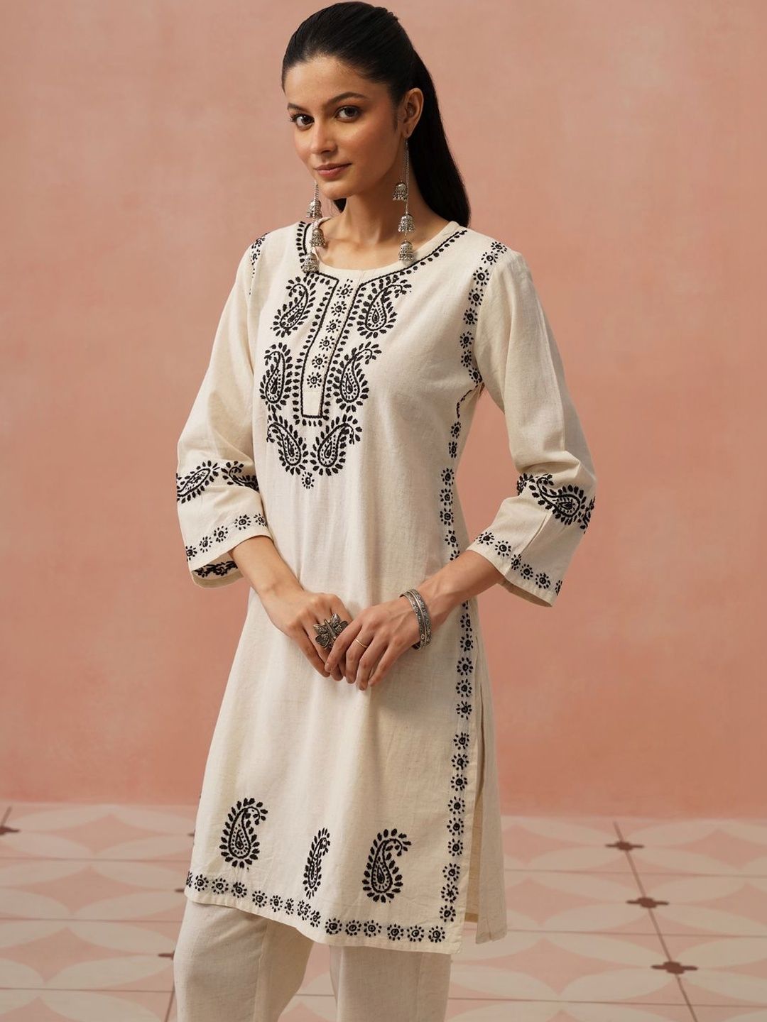 House of Chikankari Women Paisley Printed Kurta