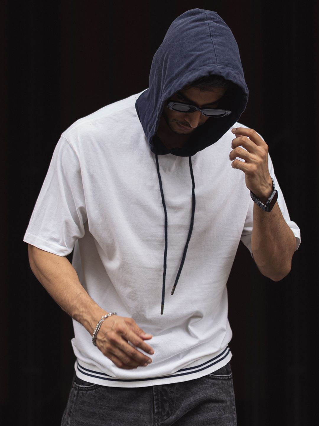 Powerlook Men Solid Hooded Drop-Shoulder Sleeves Pure Cotton Oversized T-shirt