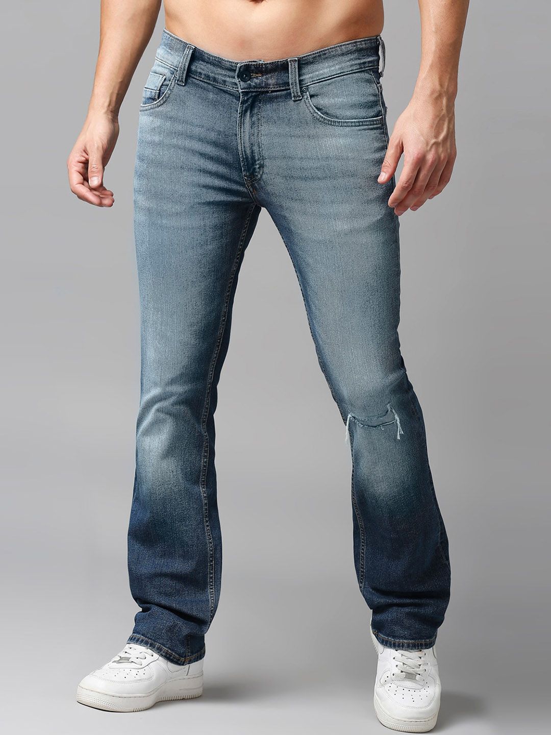 SPYKAR Men Cotton Bootcut Low-Rise Mildly Distressed Heavy Fade Stretchable Jeans