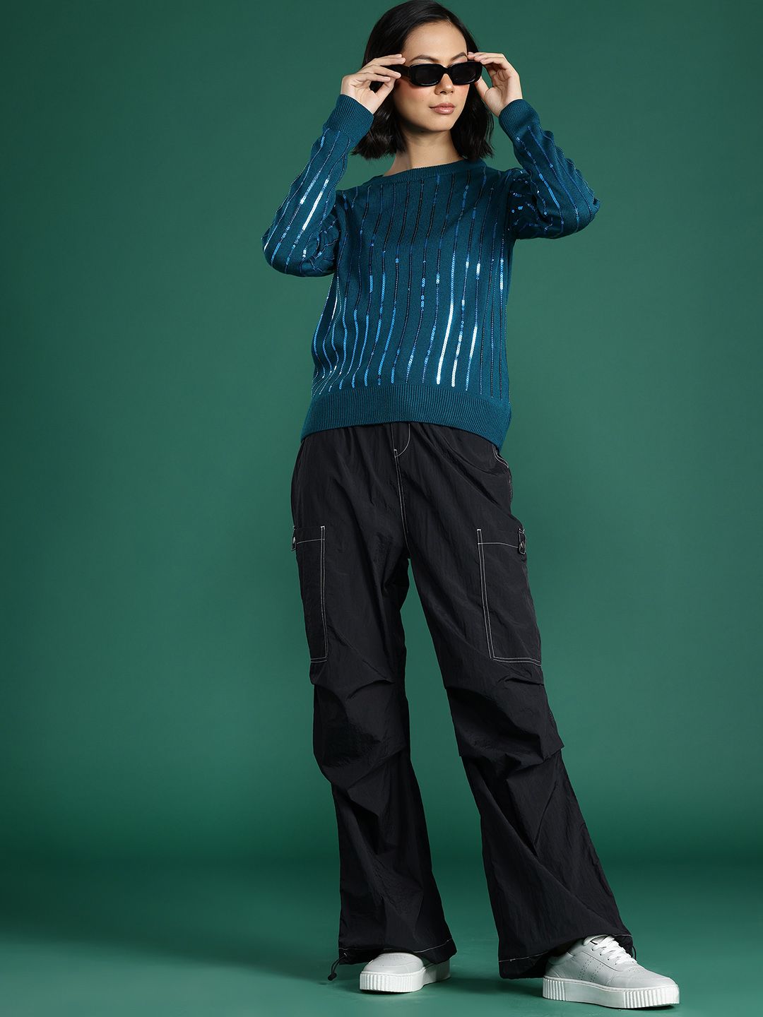 DressBerry Sequin Detailed Round Neck Pullover