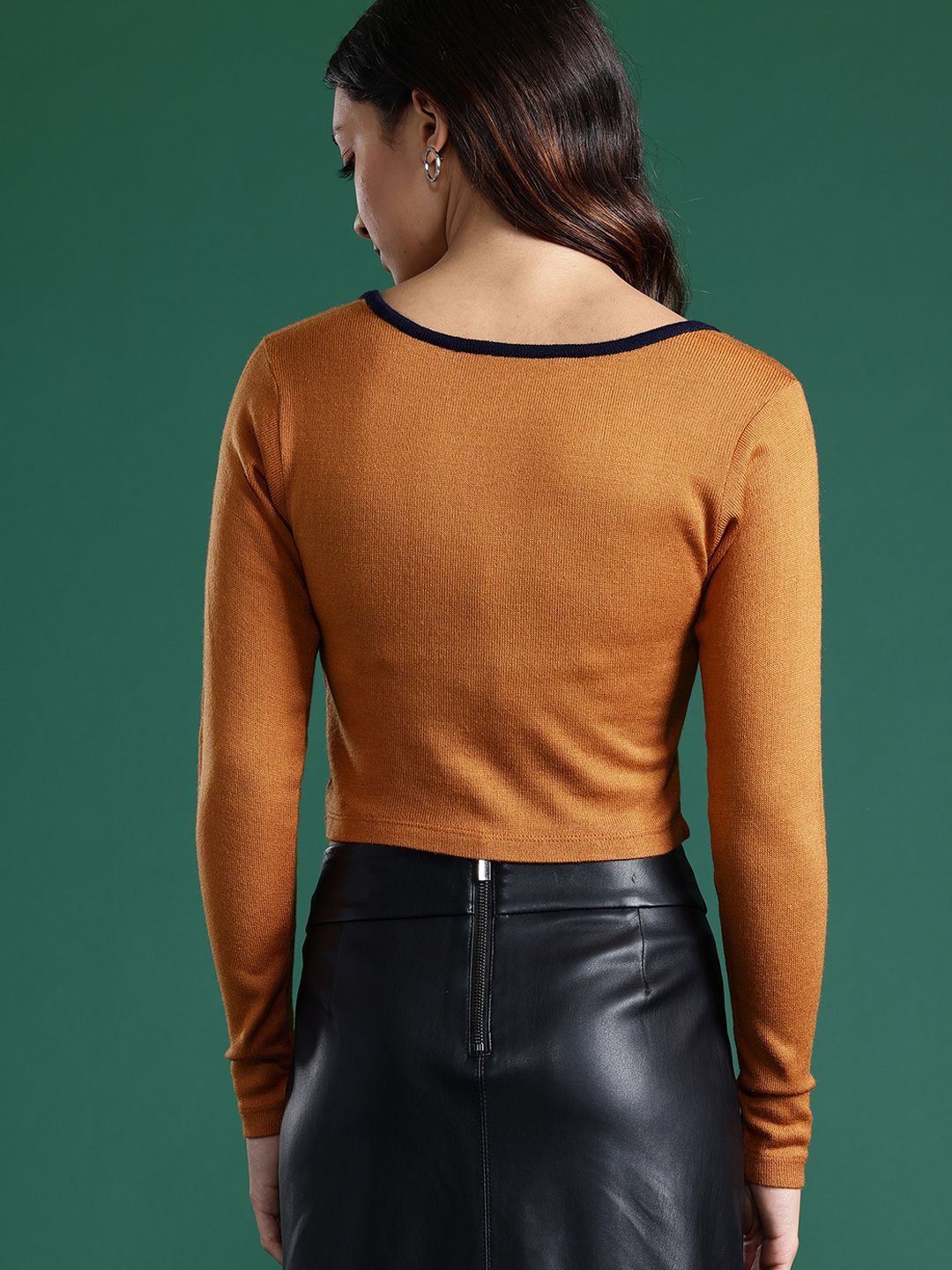 DressBerry Solid Acrylic Cropped Pullover