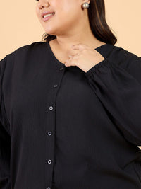 CURVY STREET Plus Size V-Neck Puff Sleeve Top