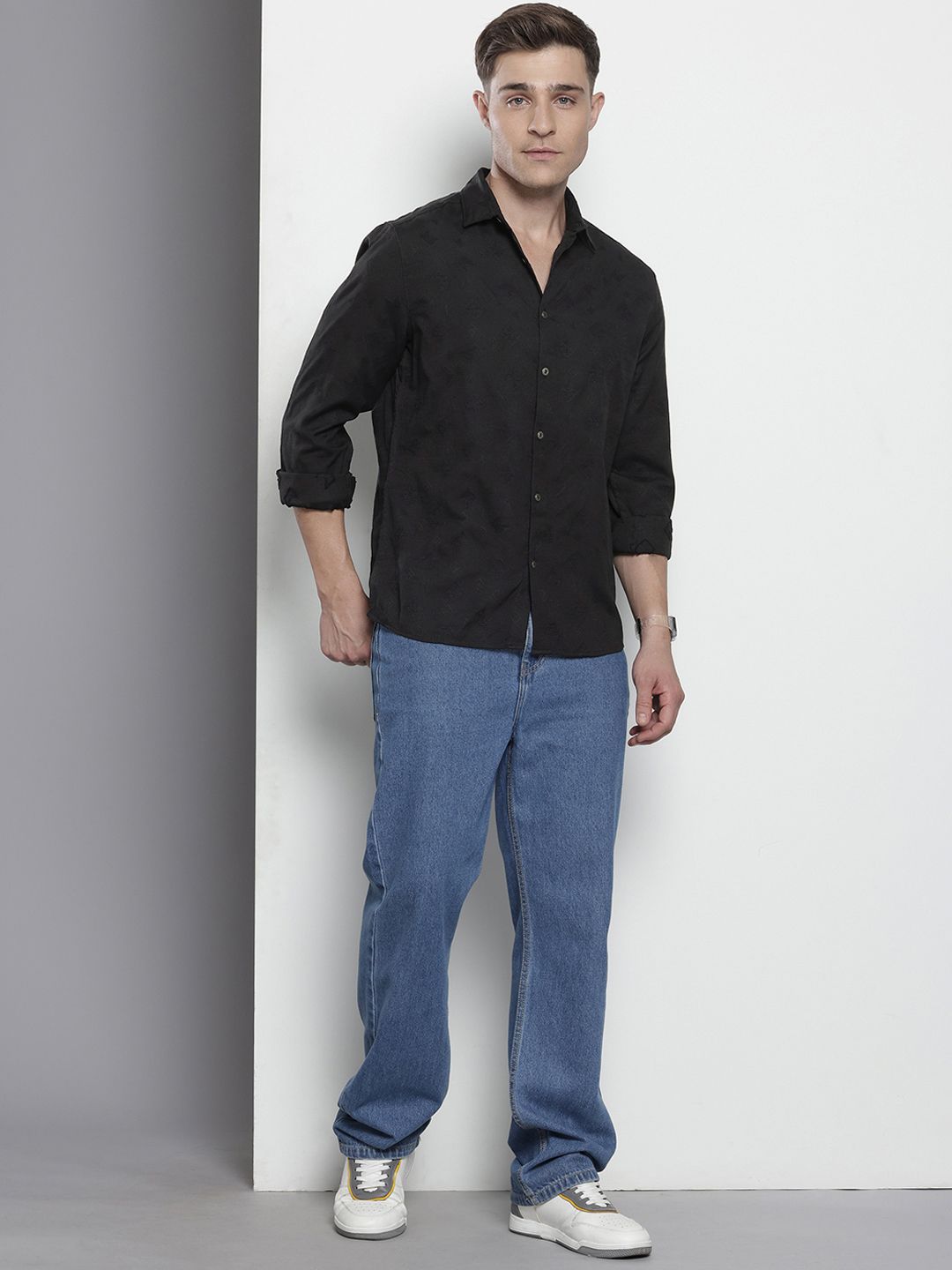 Baju kasual bertekstur garaj India