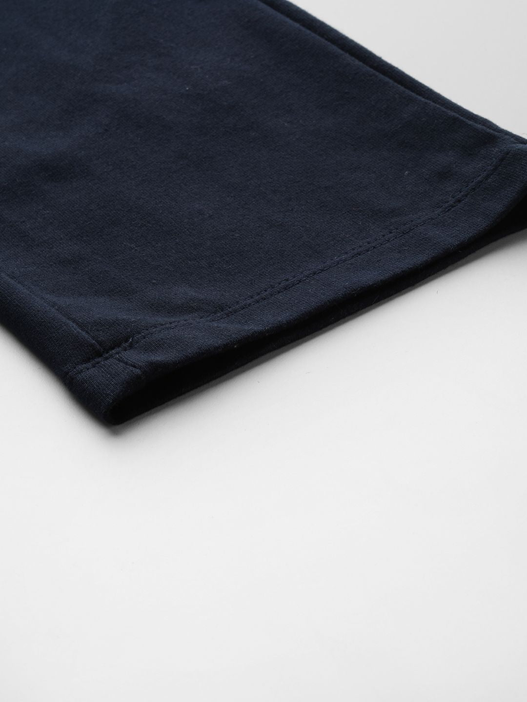 HRX by Hrithik Roshan Men Printed Detail Mid-Rise Regular Fit Lifestyle Trackpants