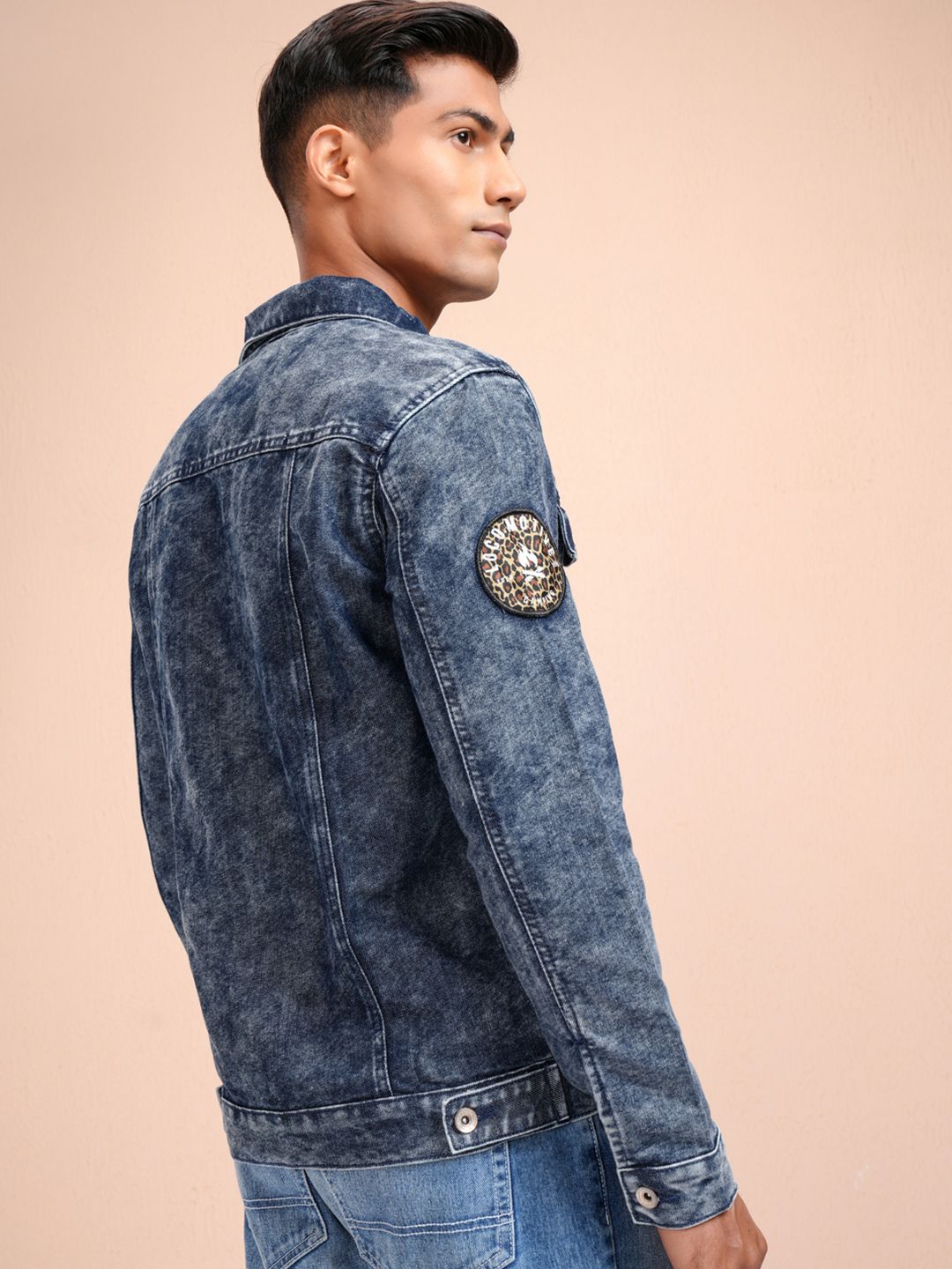 LOCOMOTIVE Men Blue Solid Denim Jacket