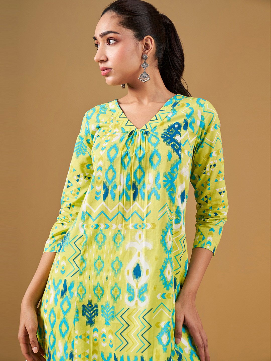 Global Desi Ethnic Motifs Printed V-Neck Cotton A-Line Kurta