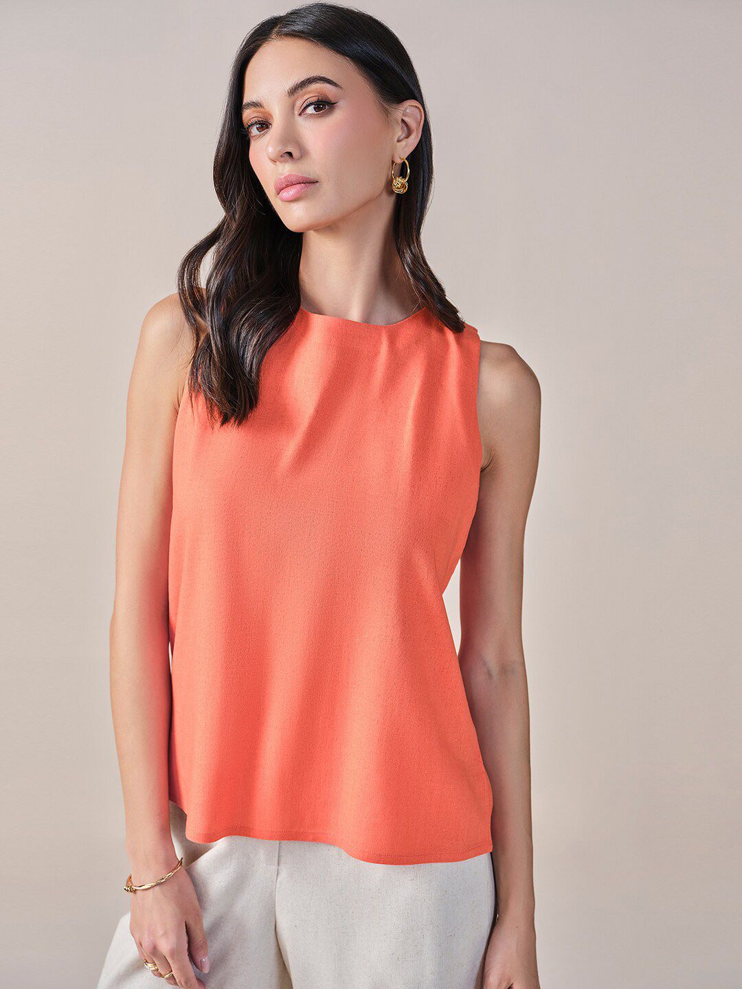 AND Round Neck Sleeveless Top