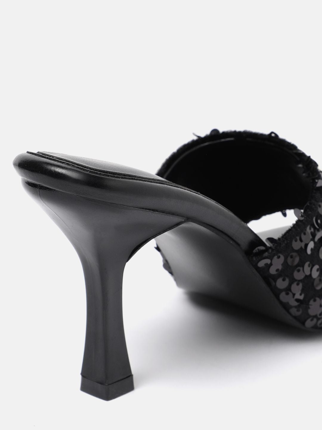 Lino Perros Sequin Embellished Slim Heels