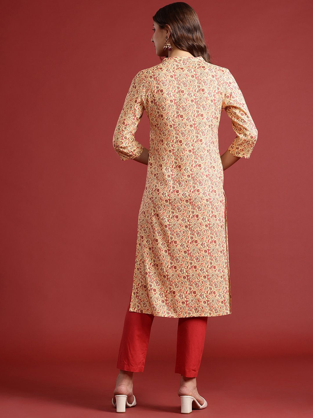 Anouk Floral Printed Straight Kurta