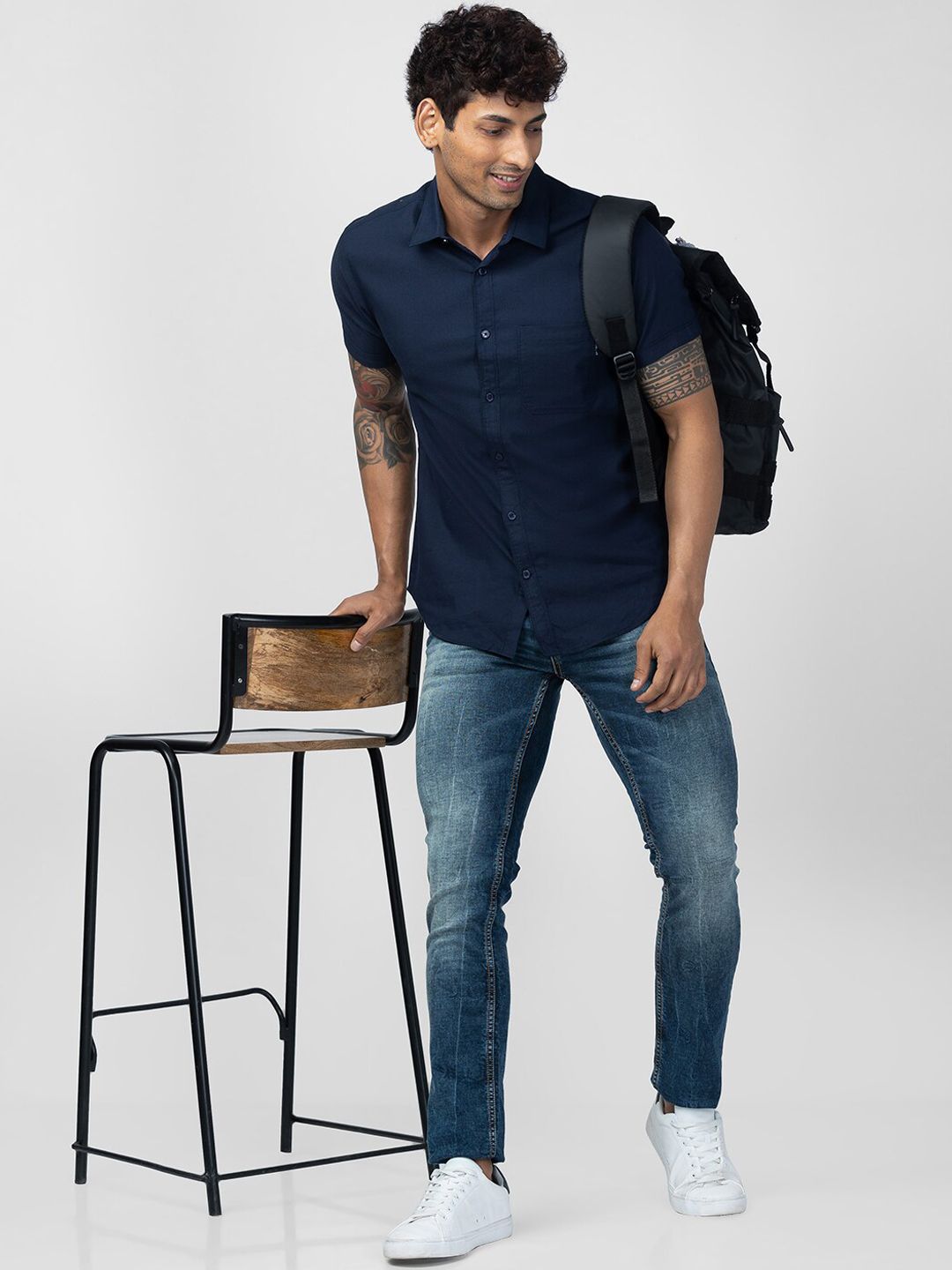 SPYKAR Men Slim Fit Low-Rise Low Distress Heavy Fade Jeans