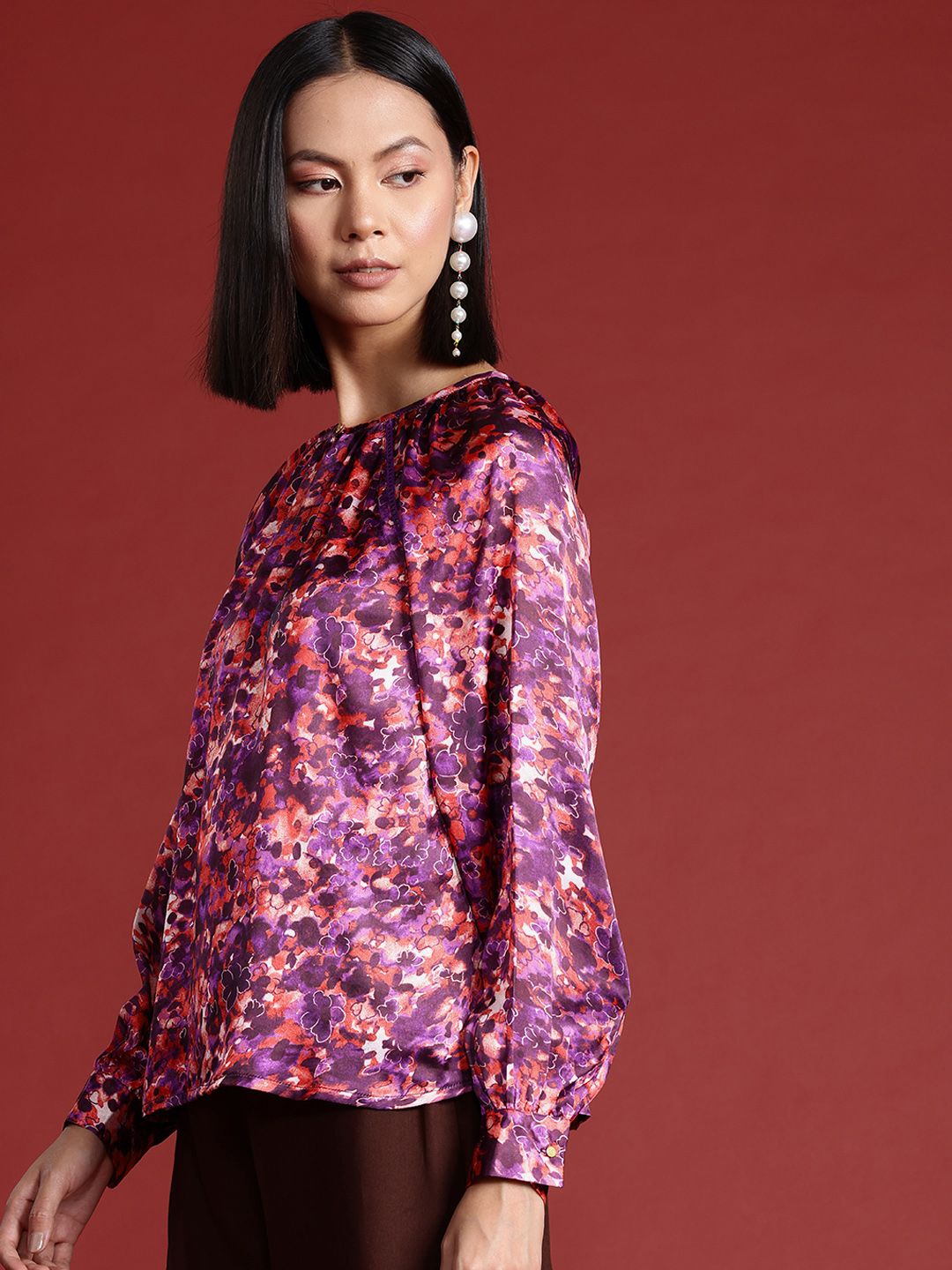 all about you Satin Finish Floral Print Keyhole Neck Top