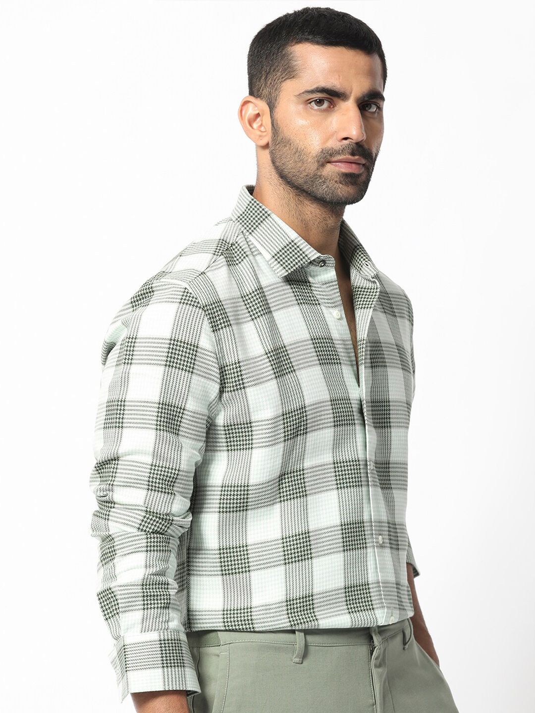 RARE RABBIT Men Ventura Slim Fit Gingham Checked Shirt