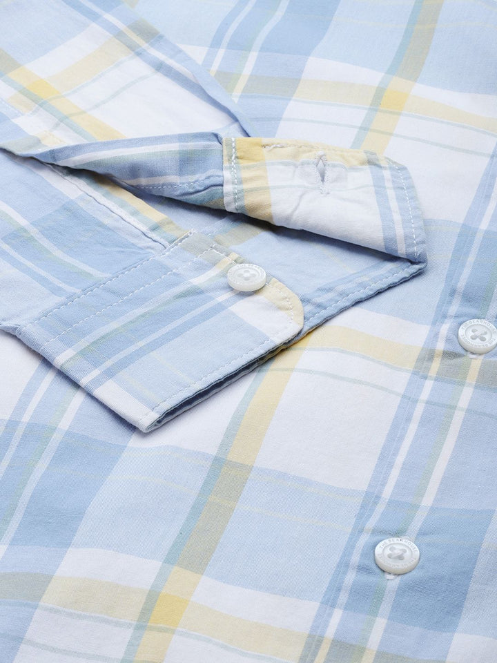 THE BEAR HOUSE Men White & Blue Classic Slim Fit Checked Pure Cotton Casual Shirt