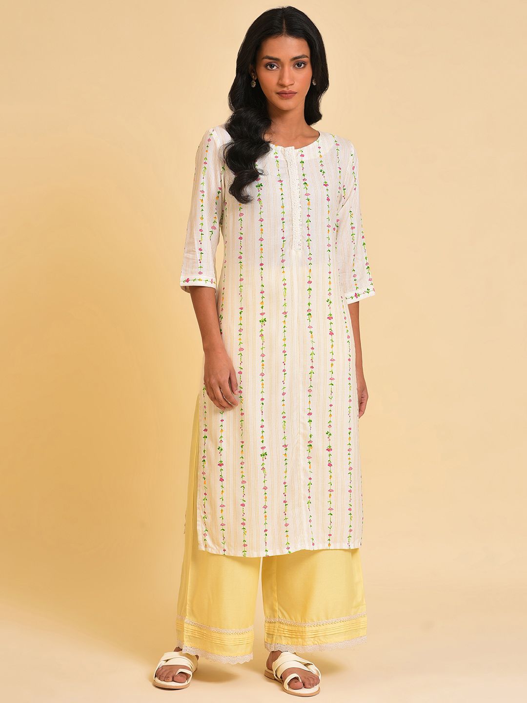 W White & Pink Lace Floral Printed Straight Kurta