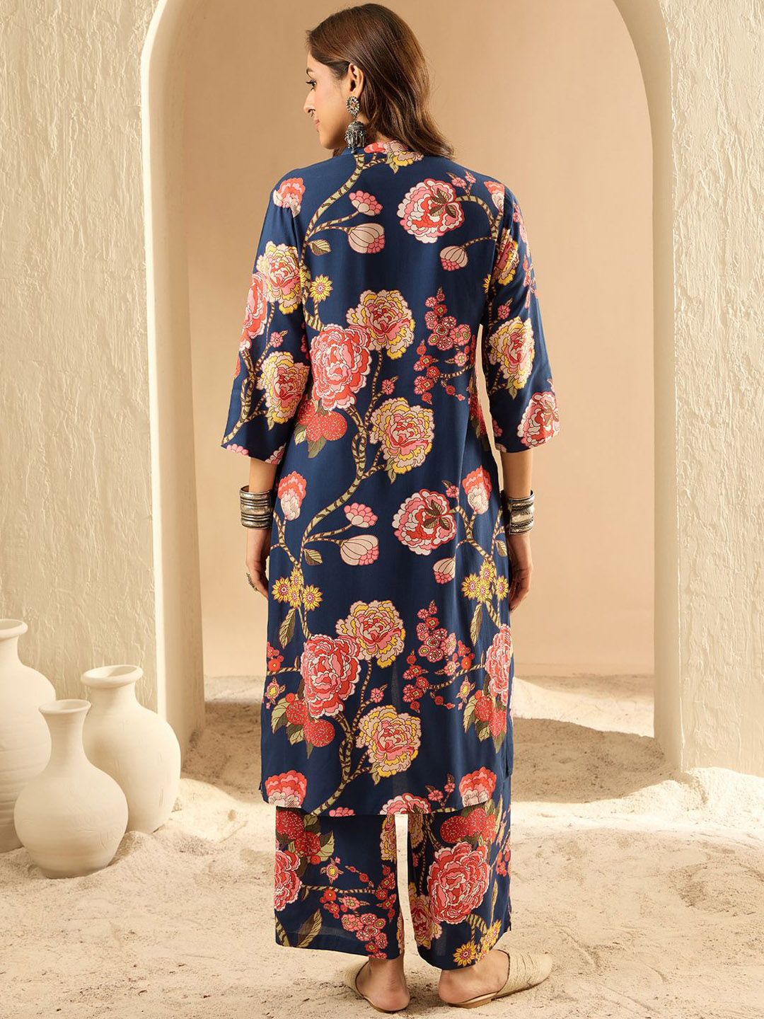 Indo Era Women Floral Printed Regular Kurta with Palazzos
