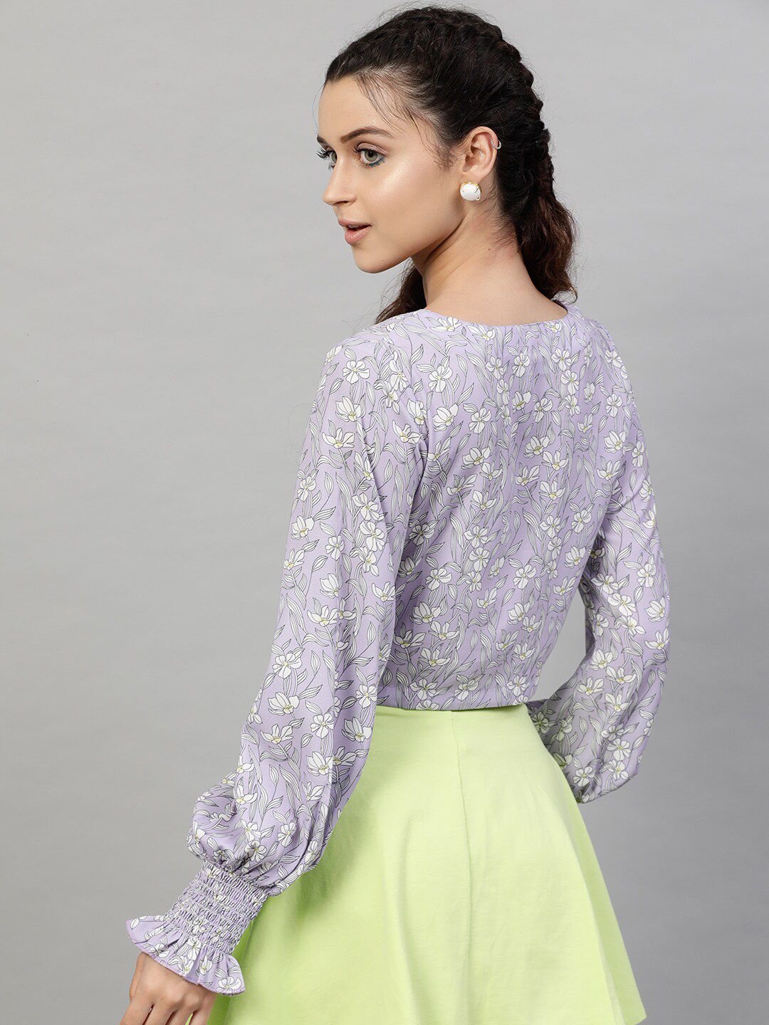 Street 9 Lavender & White Floral Printed Puff Sleeves Georgette Boxy Crop Top