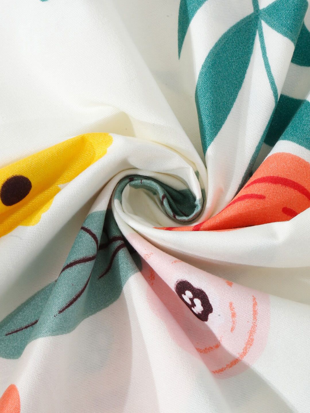 KLOTTHE White & Blue Floral Printed 300 TC King Bedsheet With 2 Pillow covers